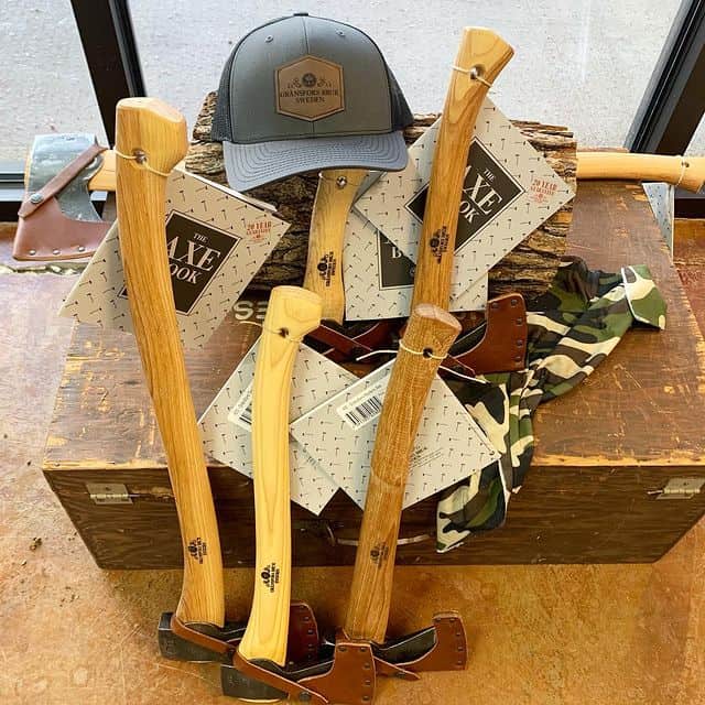 axes and hat (1)
